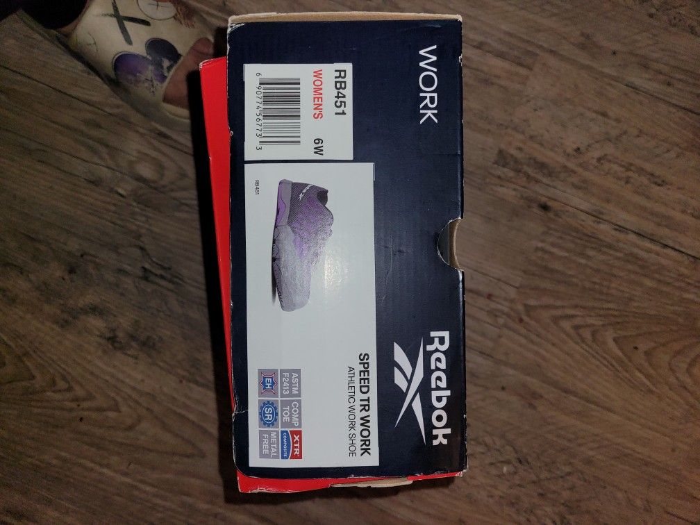 Reebok Steel Toes Shoes