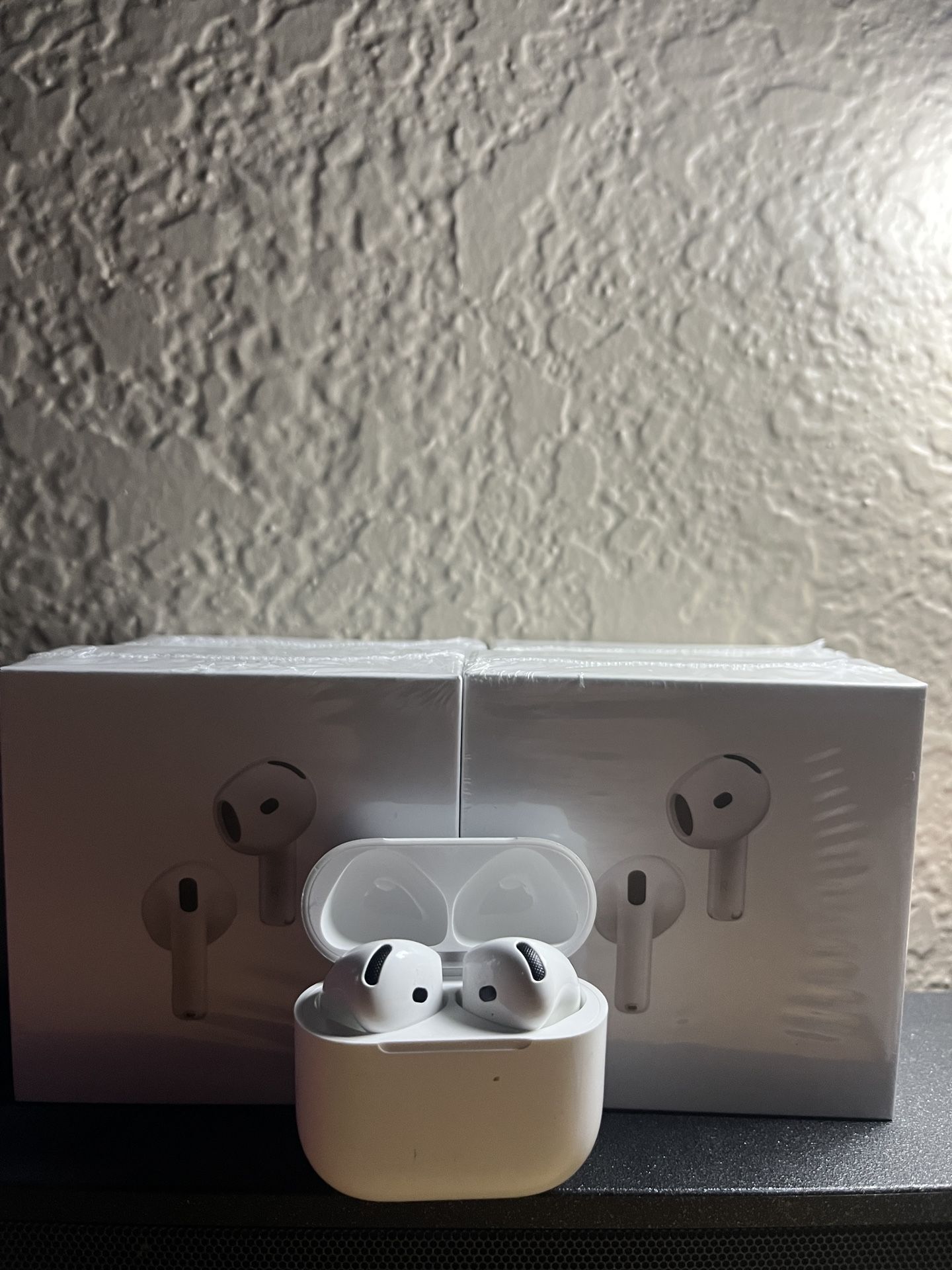 AirPods
