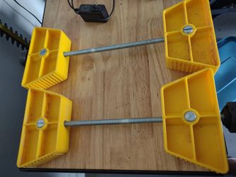 Wheel Chocks 