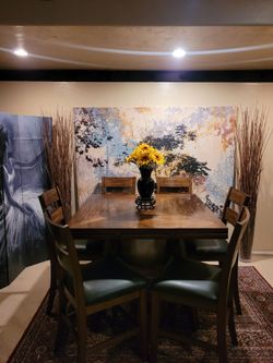 Dining table and 6 chairs