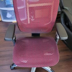 Hyken Ergonomic Swivel Task Chair