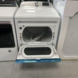 Maytag Gas Dryer Brand New Open Box 