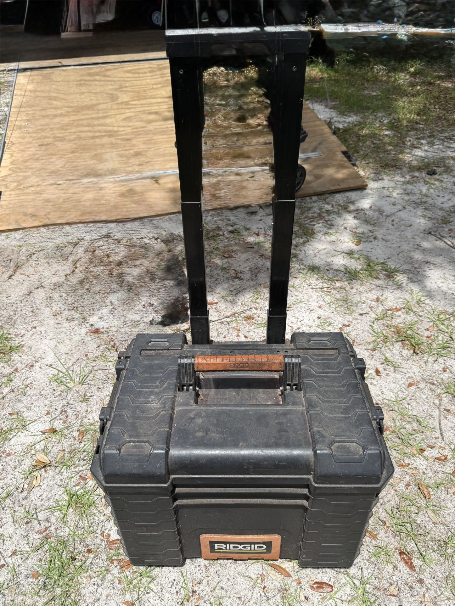 Ridgid Rolling Tool Box