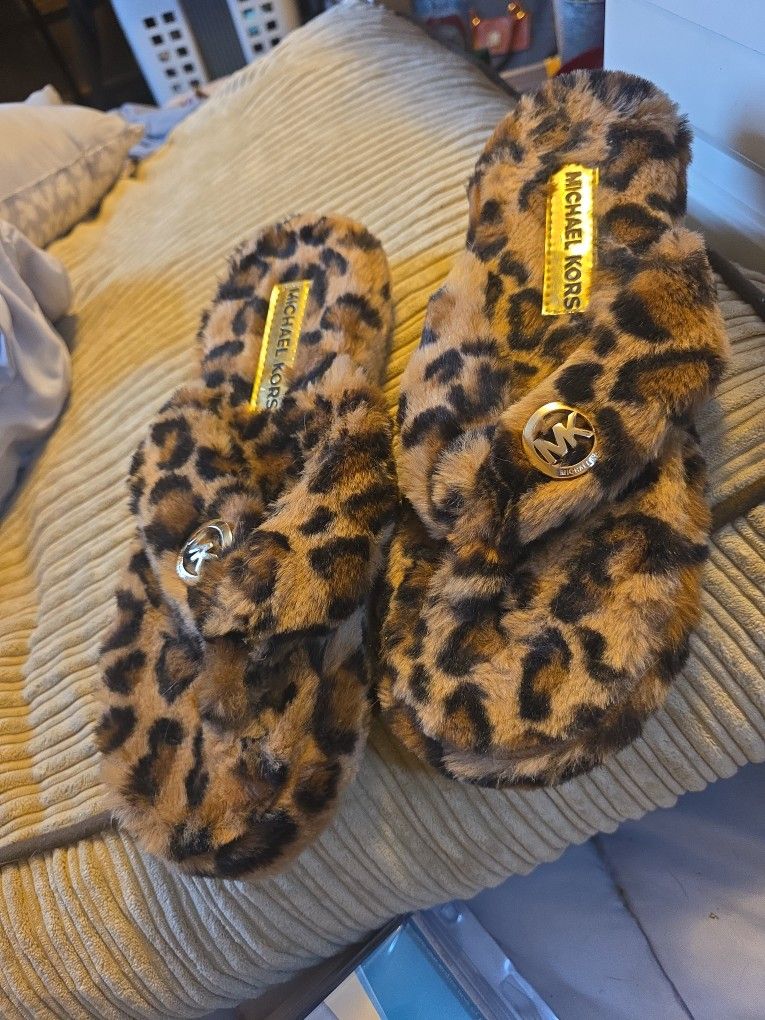 Michael Kors Slippers Women's 9