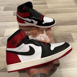 Jordan 1 High Black Toe