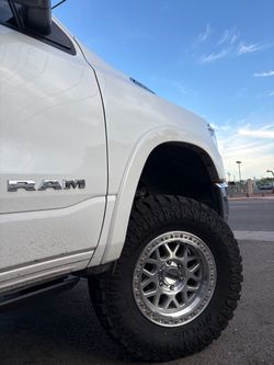 DODGE RAM WHEELS AND TIRES 18 x 9