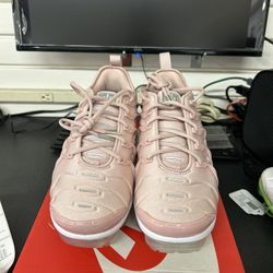 Nike Vapormax Size 10 Wmns (With Box) 