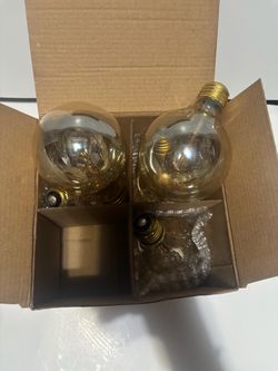60W Vintage Edison G30 Vanity Tungsten Incandescent Filament Light Bulb E26 Standard Base(4PACK)