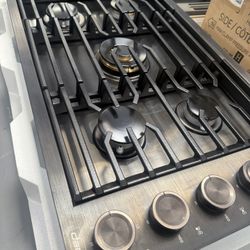 36 Inch Black Stainless Gas Cooktop Dacor 