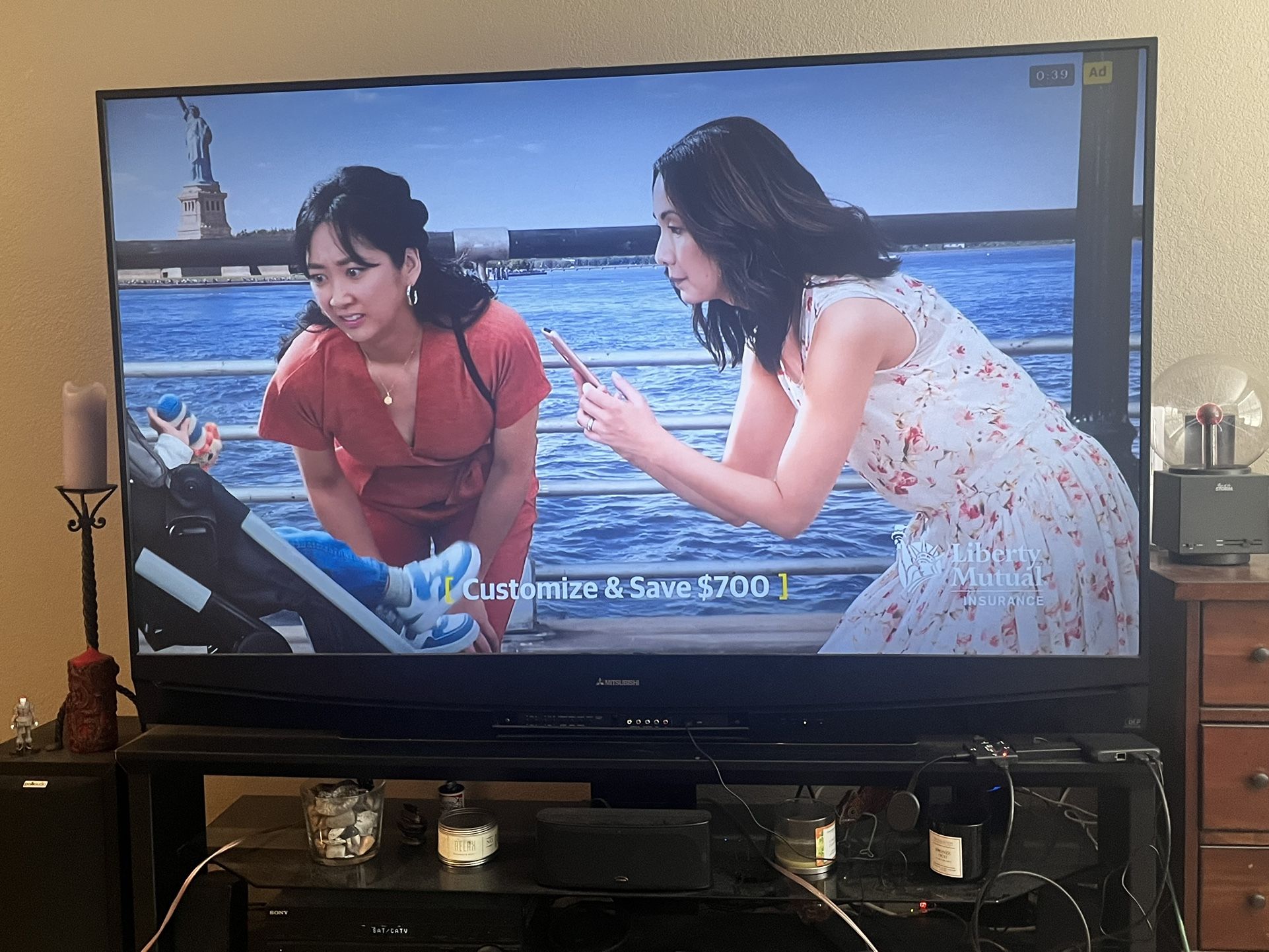 Working Mitsubishi 73” DLP Projection TV With Stand
