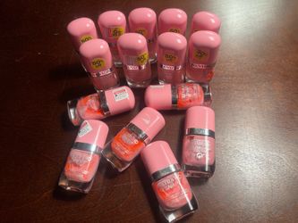 Revlon ultra Hd snap    Nail polish #008 damsel in a dress gente damoiselle