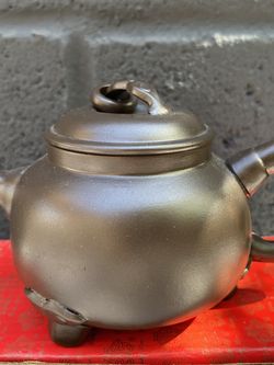 Turtle Chinese tea pot