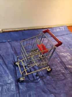 Mini Metal Shopping Cart with Red Handle