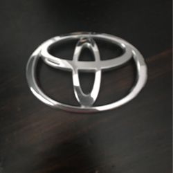Toyota Badge