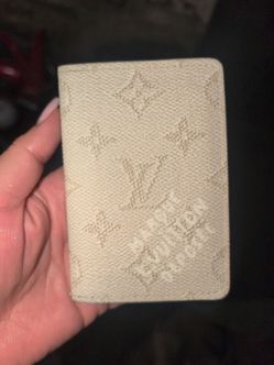 Lv pocket organizer