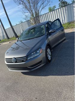 Volkswagen Passat for sell