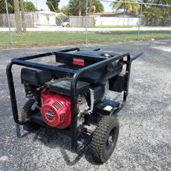5,000 WATTS  Master  HONDA GENERATOR  9.0 Hp HONDA 