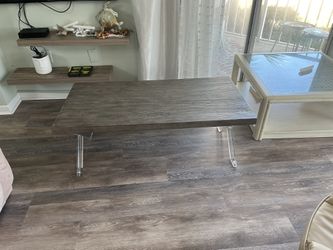 High End, Coffee Table With Lucite, Lij