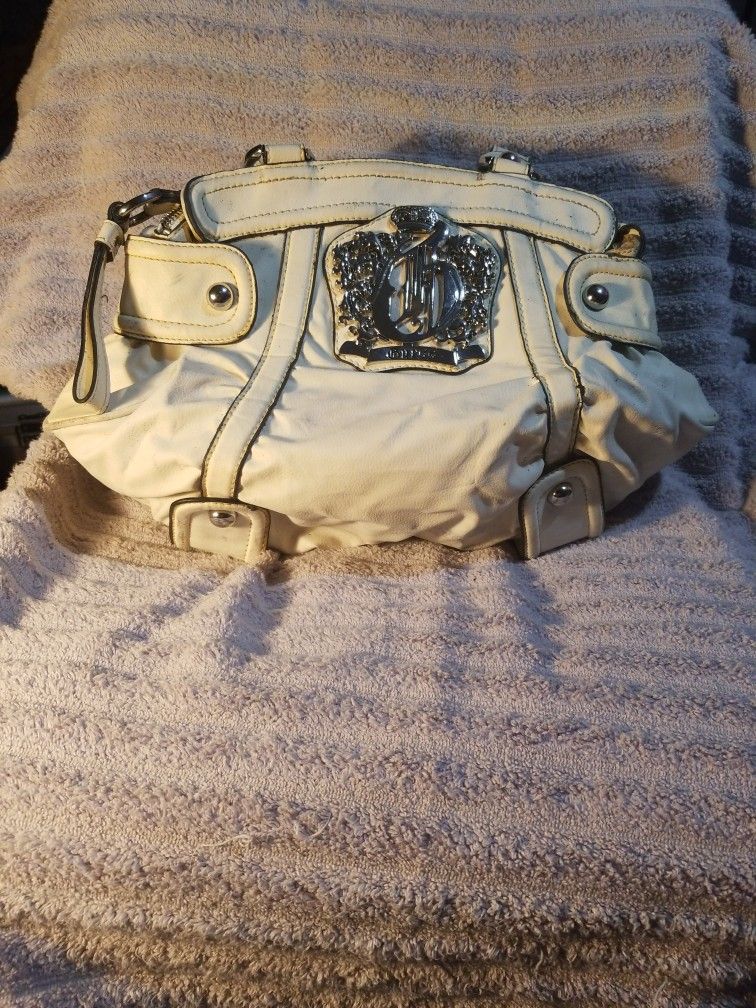 2004ish GUESS White Leather w/ Silver Plaque 