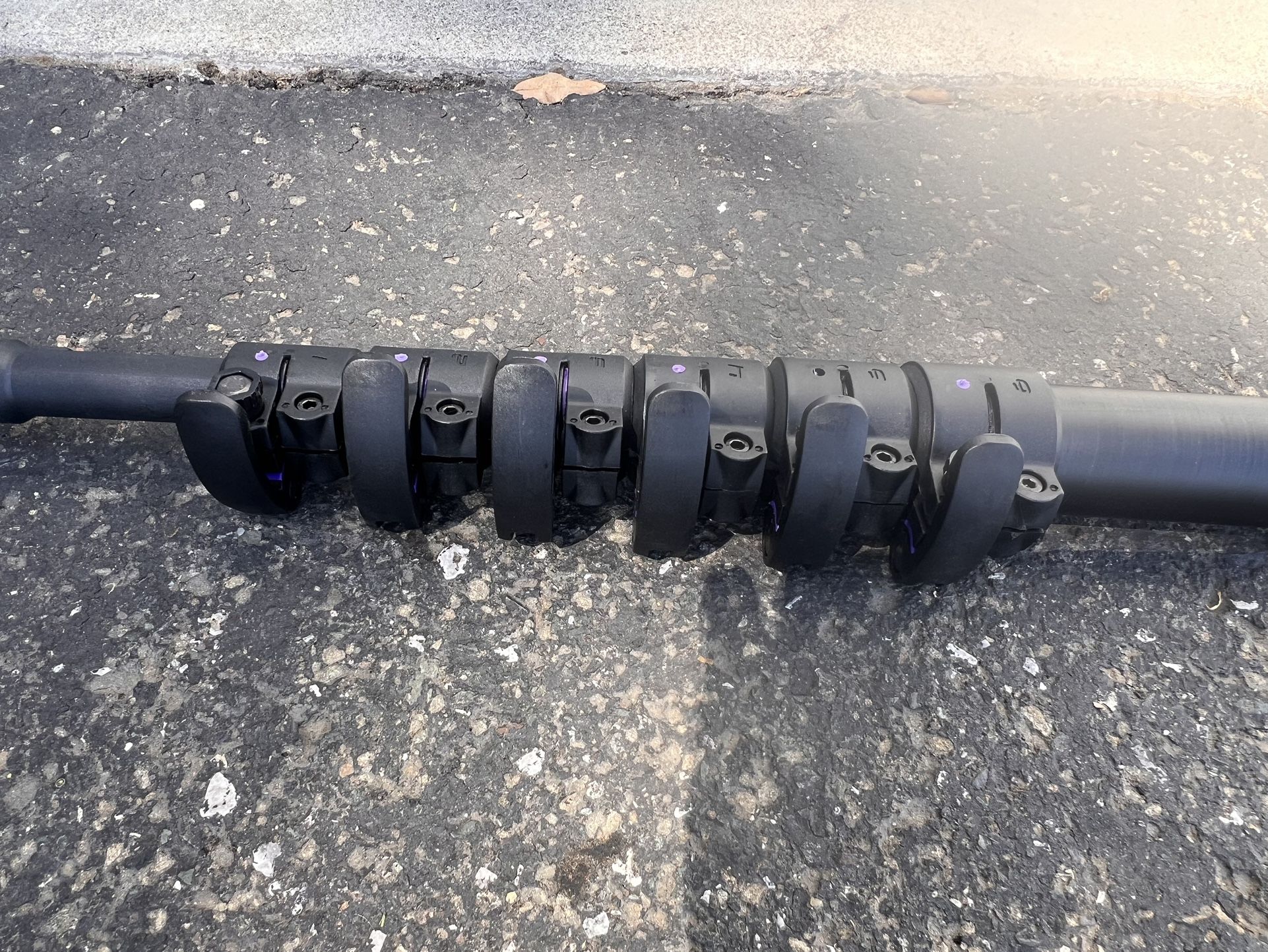 Xero pro Carbon Fiber 30ft Water Fed Pole