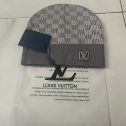 Gray lv beanie
