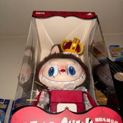 THE MONSTERS Let's Checkmate Series-Vinyl Plush Doll