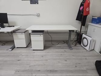 Height Adjustable desk 4’, 5’ or 6’ with mobile ped & white top