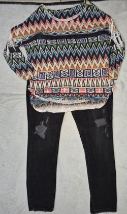 Arizona Distressed Black Skinny Jeans Sz 13 & Teenbell Tribal Print Top Sz L Bundle