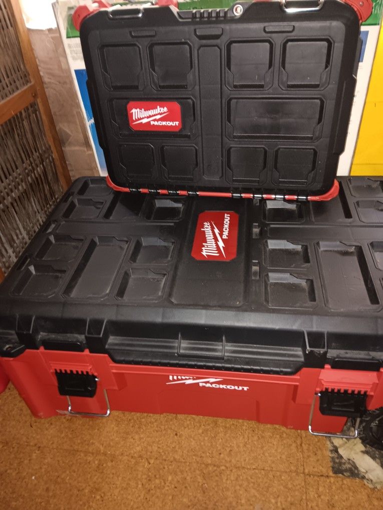 Milwaukee Packout And Rolling Milwaukee Packout Tool Box
