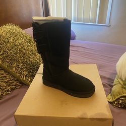 Uggs  Black high Bow Boots 