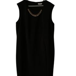 Black Dress With Necklace 