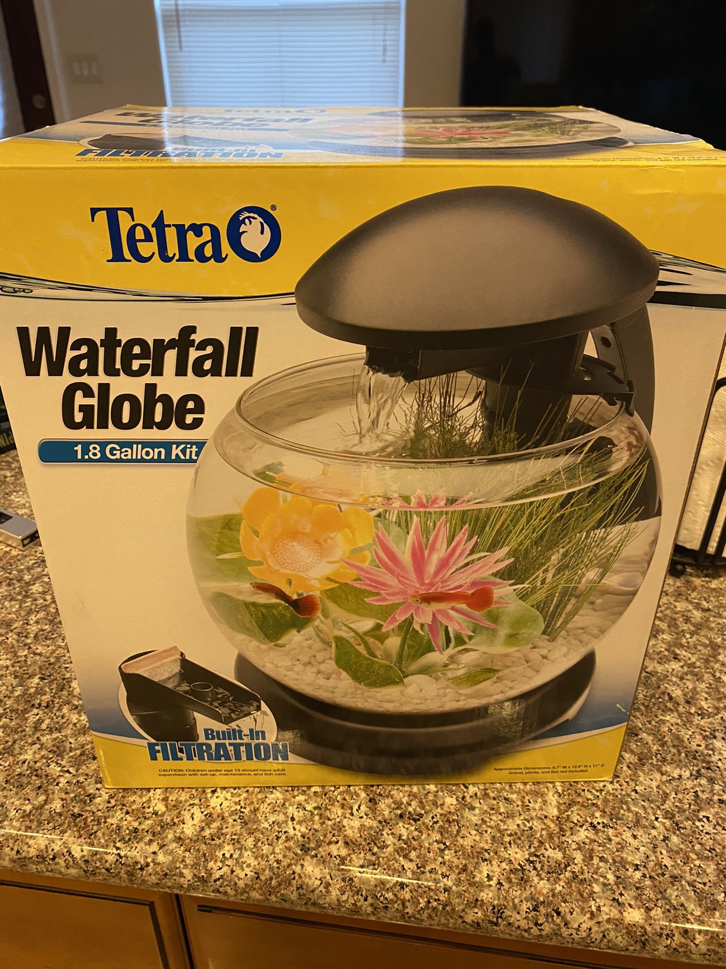 Tetra 1.8 gallon shop waterfall globe aquarium kit