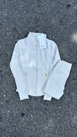 Cream Lululemon Set