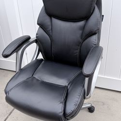 Serta office Chair