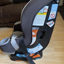 Both Car Seat 