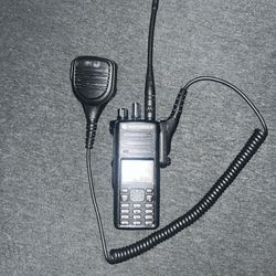 Motarola 7550e Impres Battery Radio And Shoulder Mic 