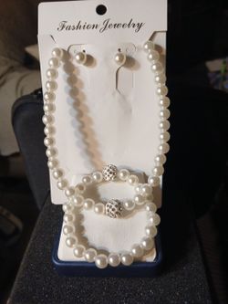 Fashion Jewelry Necklace Earrings  Bracelet Set