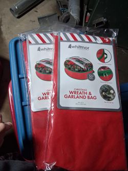 Wreath and garland bags brand new 3$ each