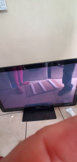 Televisor De 40" Panasonic