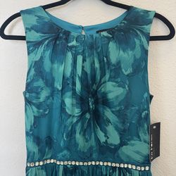 ☘️ 👗 Green Maxi Dress - SIZE 6 - NEW! Carmel Mtn Ranch 92128