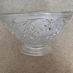Vintage Clear Sandwich Glass Footed Bowl