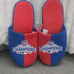 Chicago Cubs World Series Champions Embroided Slippers SZ L
