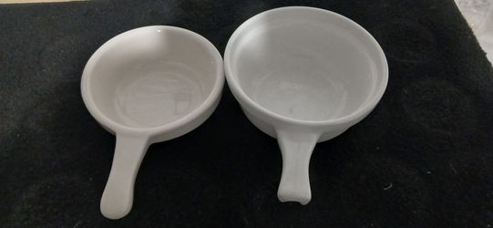 Soup bowls
