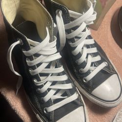 Converse Chuck Allstars Size 7 Men’s/9 Women’s 