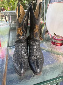 Men’s Size 9 Black Crocodile Print Leather Cowboy Boots – Western Boots – Preowned size 9 men