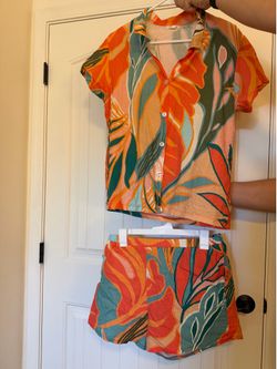 Hawaiian Outfit