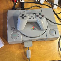 Sony PlayStation 1 / PS1 - Console And Games