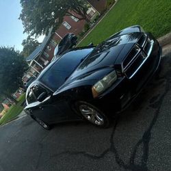 2012 Dodge Charger  V6