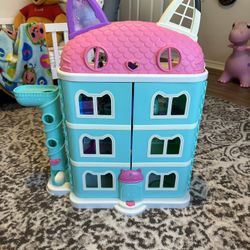 Gabby Dollhouse