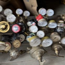 VICTOR TORCHES REGULATORS HOSE CARTS  SEE DESCRIPTION FOR PRICES